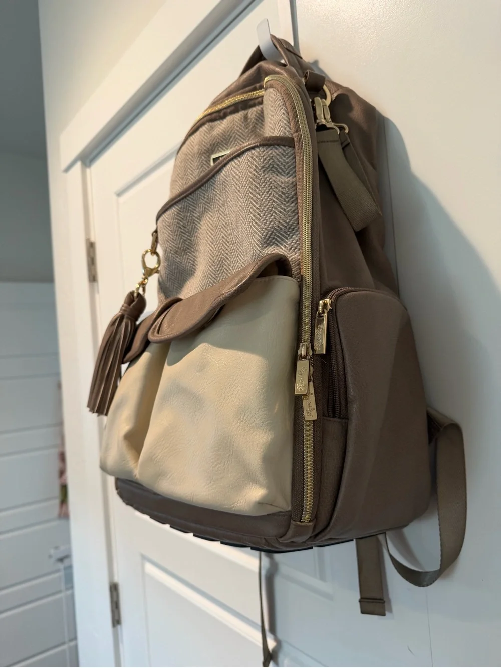 ITZY RITZY BOSS BACKPACK DIAPER BAG Vanilla Latte Herringbone Large